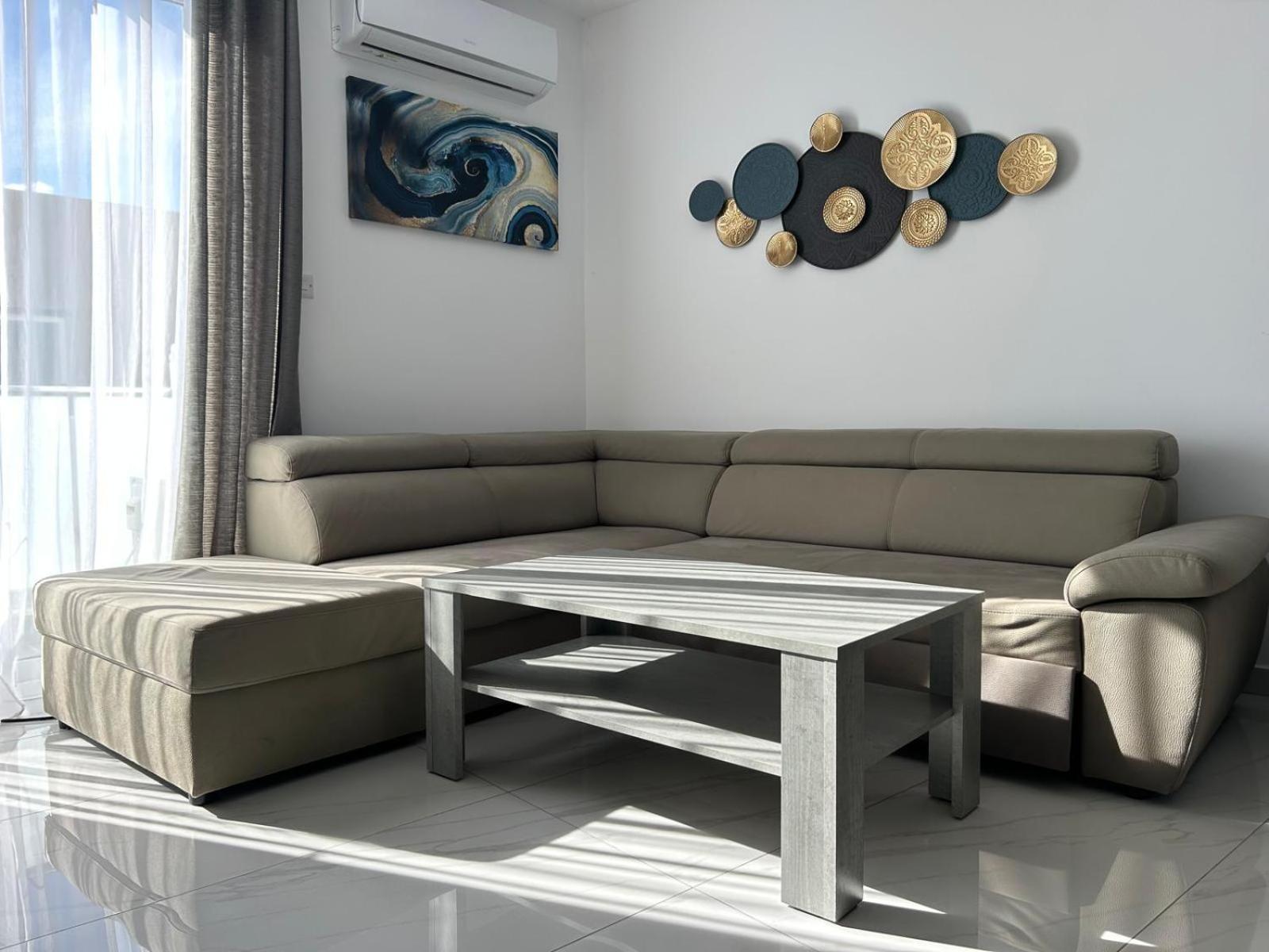 Exceptional 3-Bedroom Apartment, Sliema - Tigne Point! المظهر الخارجي الصورة