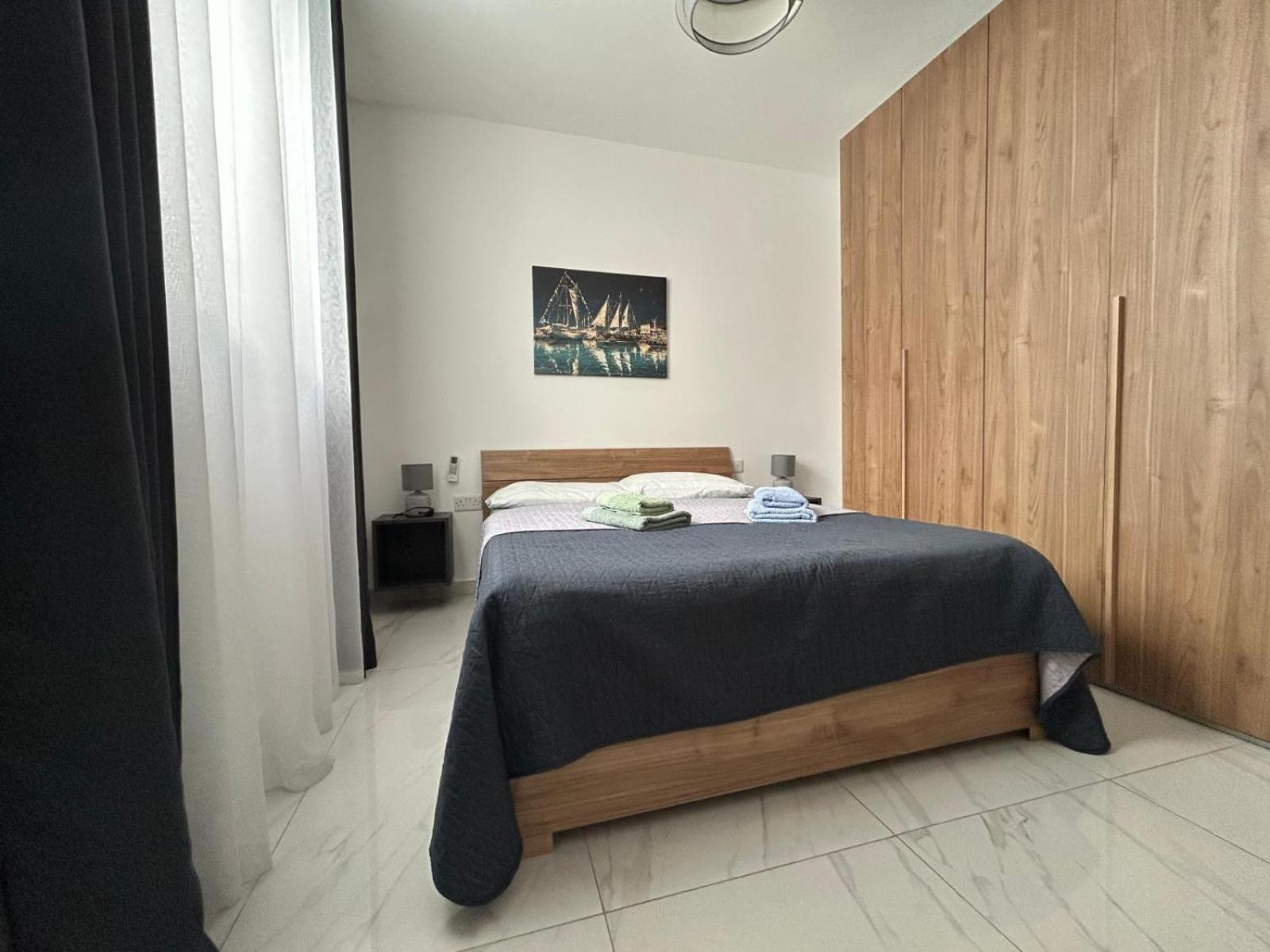 Exceptional 3-Bedroom Apartment, Sliema - Tigne Point! المظهر الخارجي الصورة