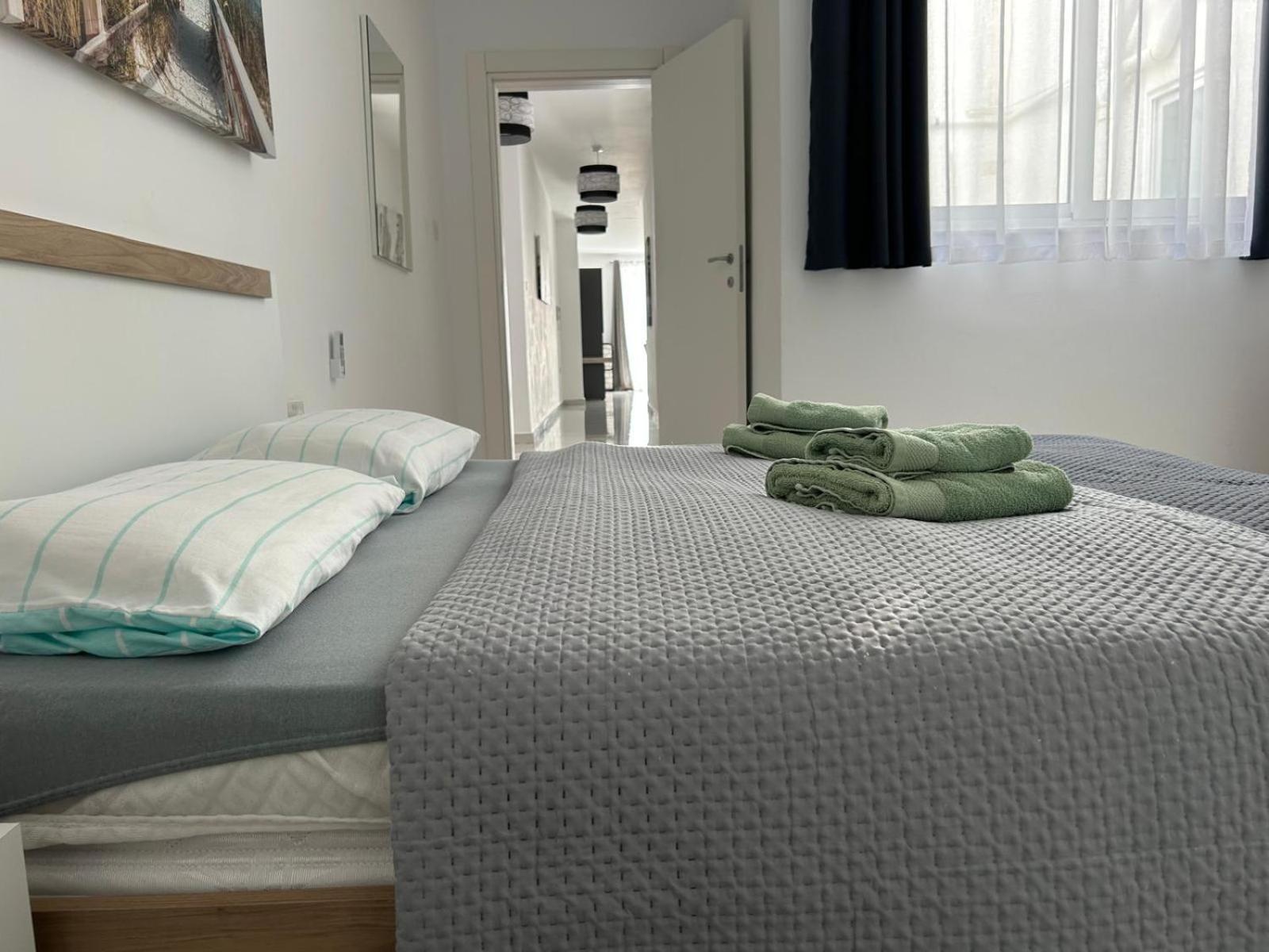Exceptional 3-Bedroom Apartment, Sliema - Tigne Point! المظهر الخارجي الصورة