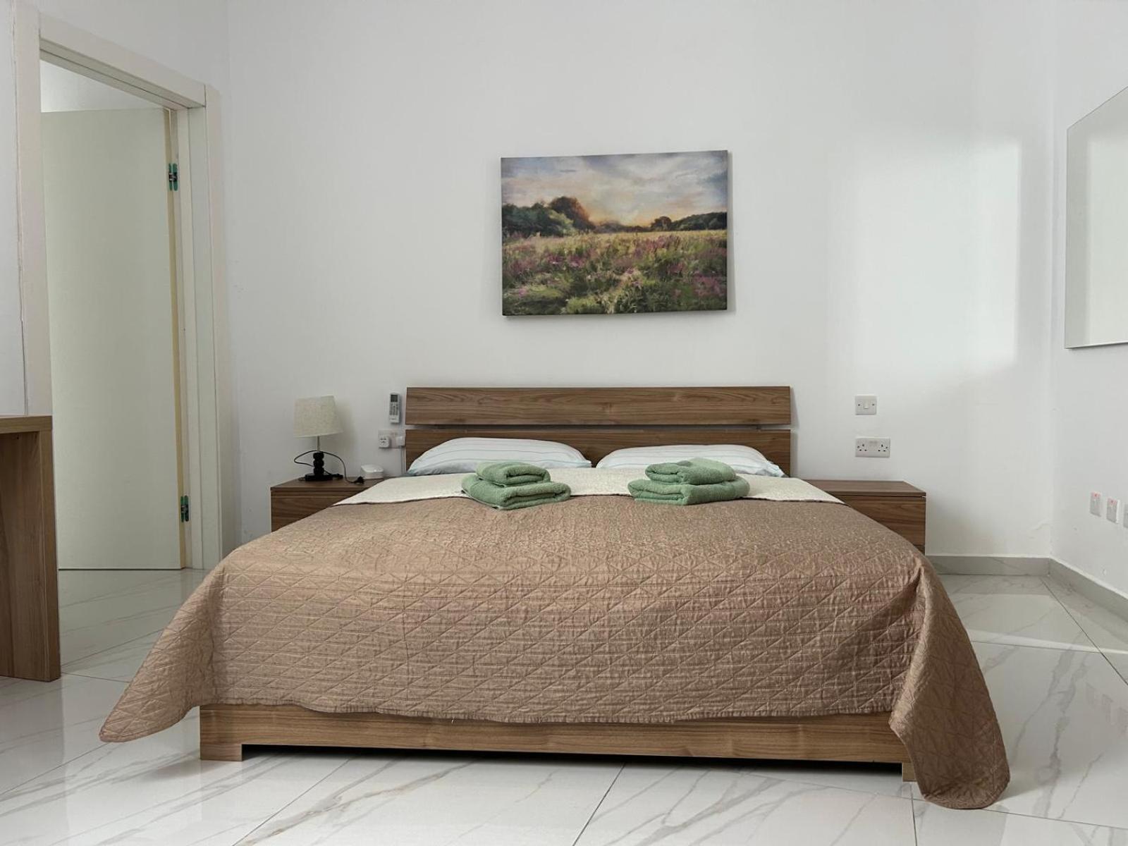 Exceptional 3-Bedroom Apartment, Sliema - Tigne Point! المظهر الخارجي الصورة